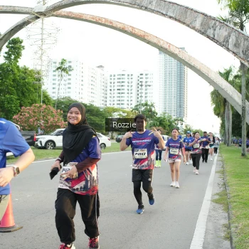Runner Photo 3710010