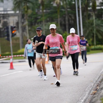Runner Photo 3710018