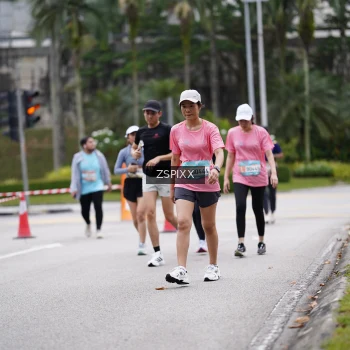 Runner Photo 3710020