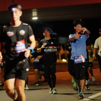 Runner Photo 3710023
