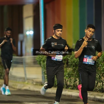 Runner Photo 3710036