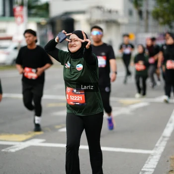 Runner Photo 3710052