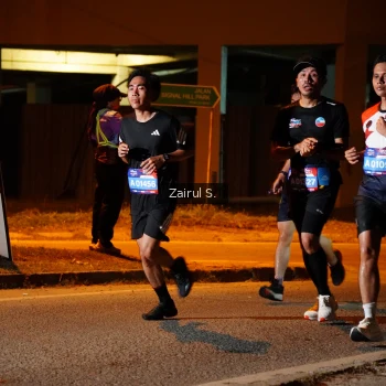 Runner Photo 3710063