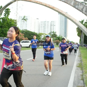 Runner Photo 3710074