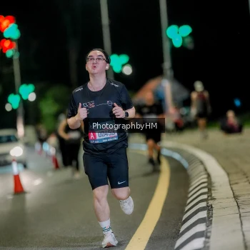 Runner Photo 3710090