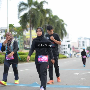 Runner Photo 3710100