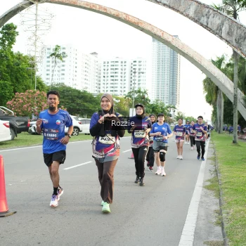 Runner Photo 3710149