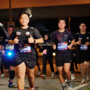 Runner Photo 3710165