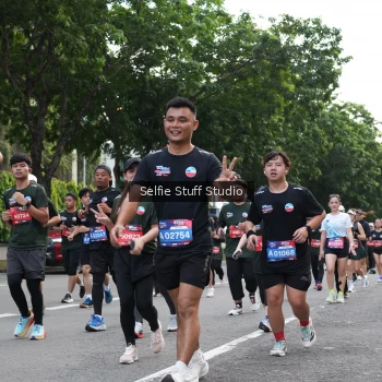 Runner Photo 3710194