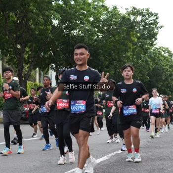 Runner Photo 3710213