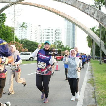 Runner Photo 3710217