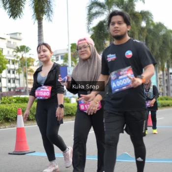 Runner Photo 3710297