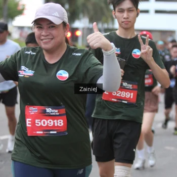 Runner Photo 3710371