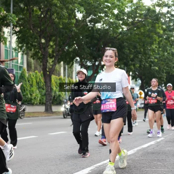 Runner Photo 3710376