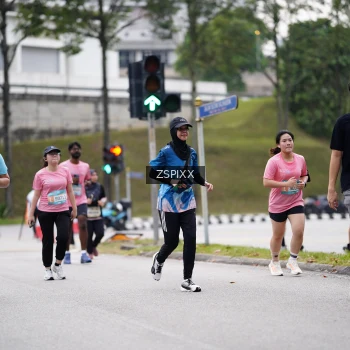 Runner Photo 3710394