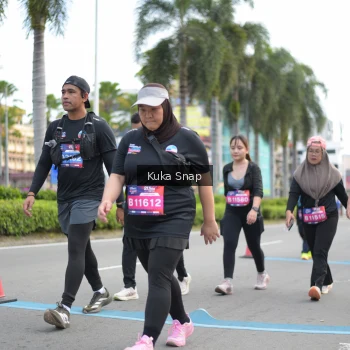 Runner Photo 3710413