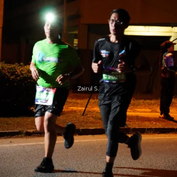 Runner Photo 3710415