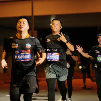 Runner Photo 3710429
