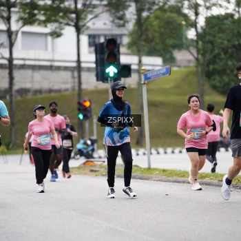 Runner Photo 3710432