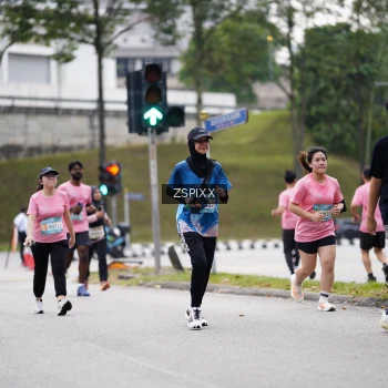 Runner Photo 3710454