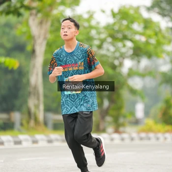 Runner Photo 3710491