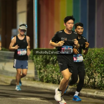 Runner Photo 3710501