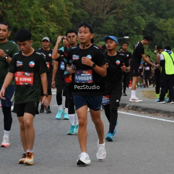 Runner Photo 3710568