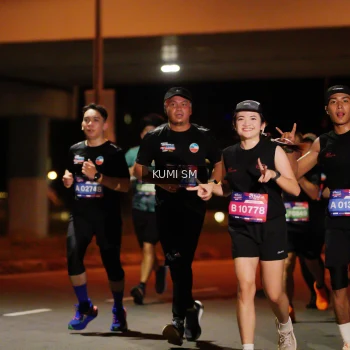 Runner Photo 3710585