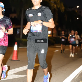 Runner Photo 3710605