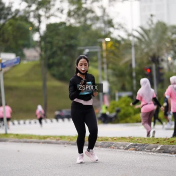 Runner Photo 3710630