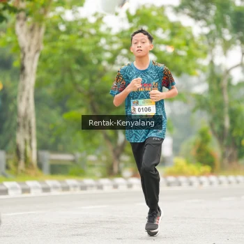 Runner Photo 3710654
