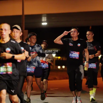 Runner Photo 3710677