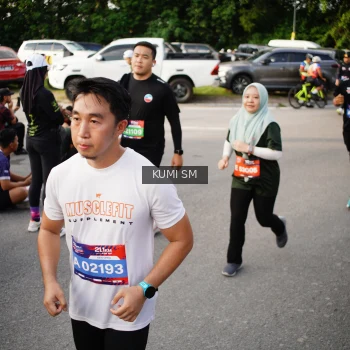 Runner Photo 3710691