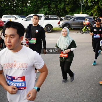 Runner Photo 3710753