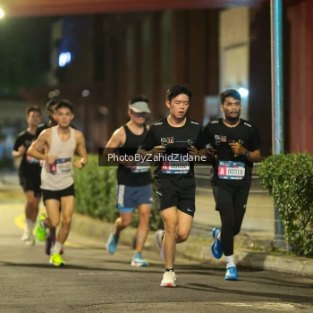 Runner Photo 3710778