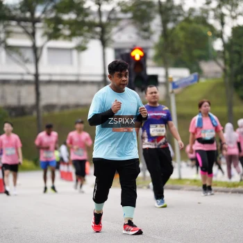 Runner Photo 3710782