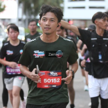 Runner Photo 3710799
