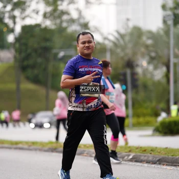 Runner Photo 3710843