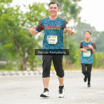 Runner Photo 3710856