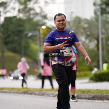 Runner Photo 3710862