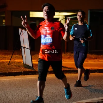 Runner Photo 3710882