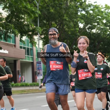 Runner Photo 3710909