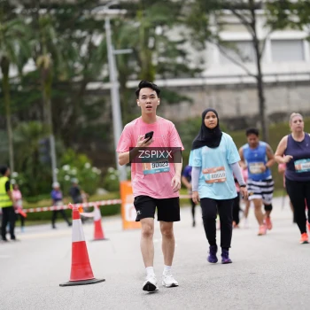 Runner Photo 3710952