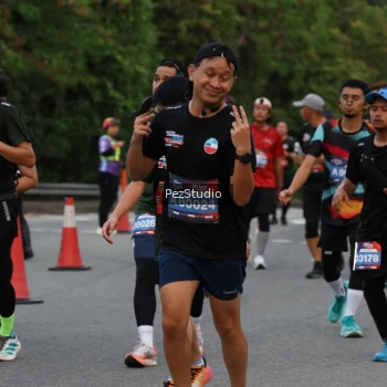 Runner Photo 3710977