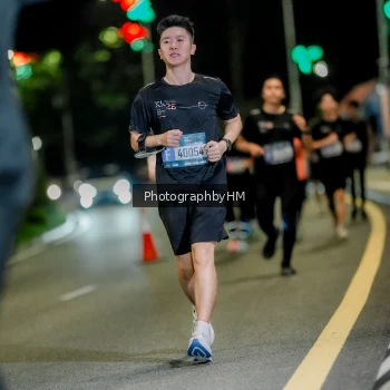 Runner Photo 3710989