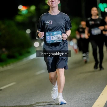Runner Photo 3711029