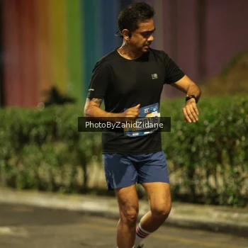 Runner Photo 3711033