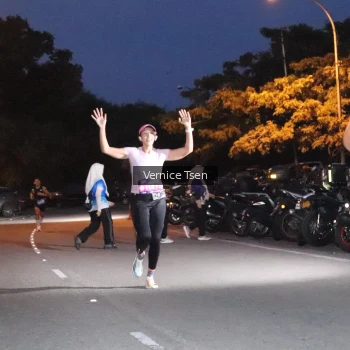 Runner Photo 3711066