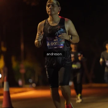 Runner Photo 3711093