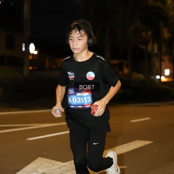 Runner Photo 3711129